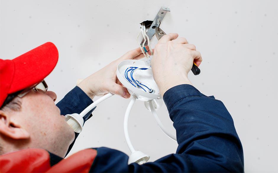 recherche travail électricien bâtiment Paris 19
